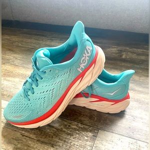 Women's HOKA Clifton 8 Running Shoes